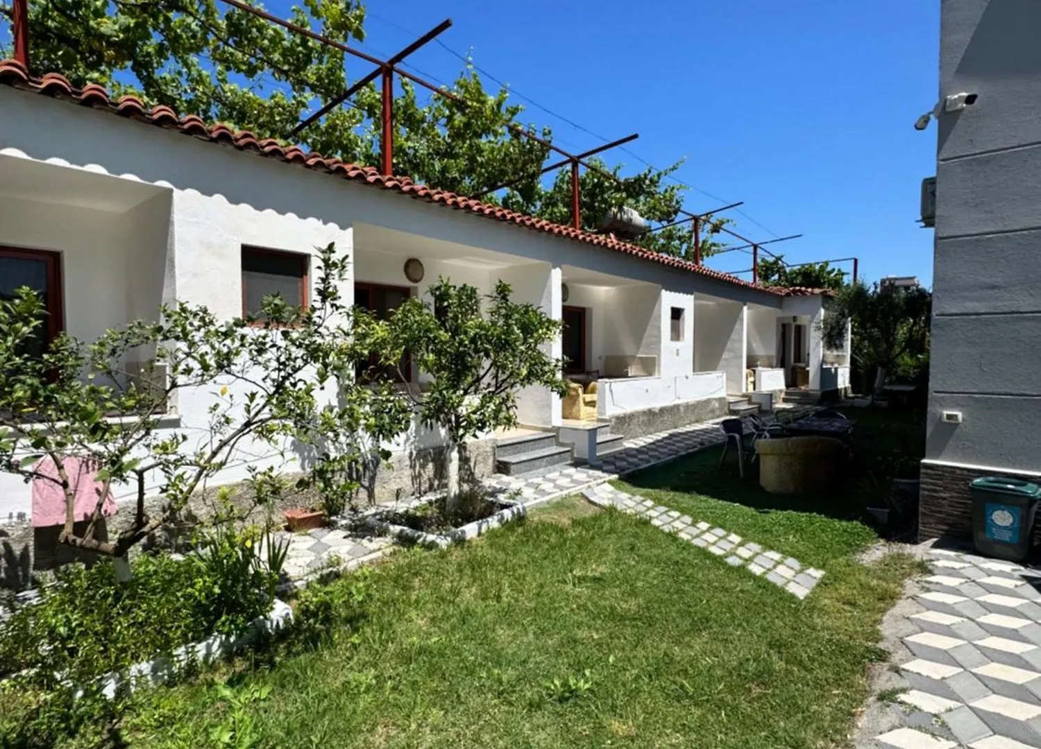 Villa Cano Durrës 0*,  Albanie
